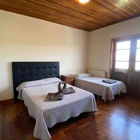 Villa Comfortable With Private Pool In Braganca Macedo de Cavaleiros