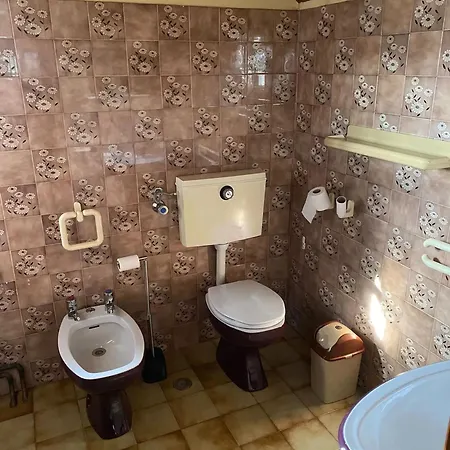 Comfortable With Private Pool In Braganca *