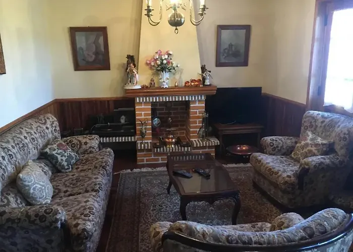 Comfortable With Private Pool In Braganca Macedo de Cavaleiros